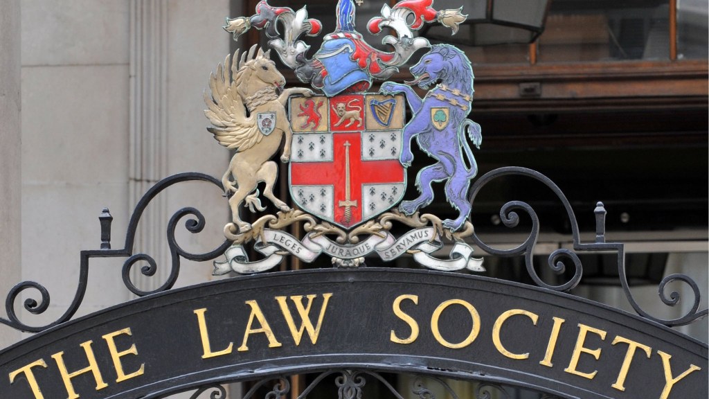 Picture of: Law Society accreditation scheme advert ‘misled’ public – BBC News